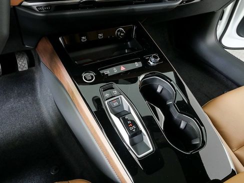 New 2025 Audi A5 2.0T Premium image 17