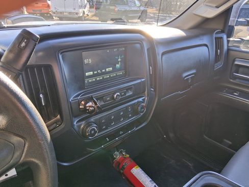 Used 2018 Chevrolet Silverado 2500 W/T w/ WT Fleet Convenience Package image 31