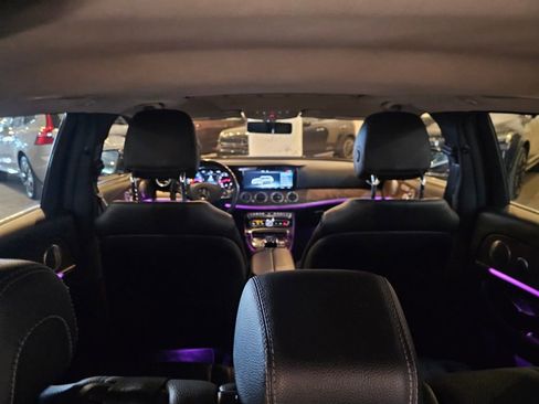 Used 2017 Mercedes-Benz E 400 4MATIC Wagon image 8