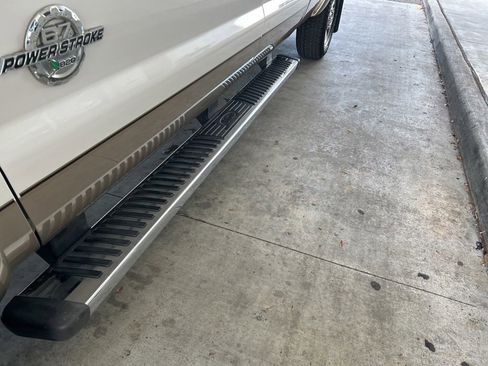 Used 2011 Ford F250 Lariat w/ Lariat Ultimate Pkg image 15