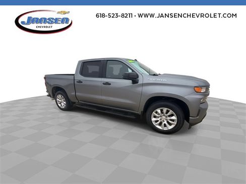 Used 2019 Chevrolet Silverado 1500 Custom w/ Infotainment Package image 2