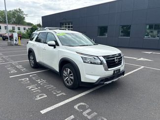 Used 2023 Nissan Pathfinder SL AWD/4WD video 1