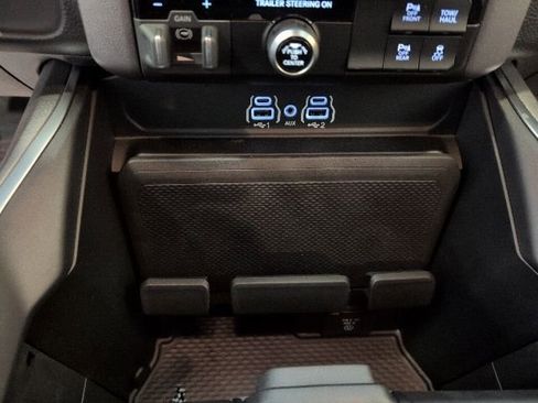 New 2026 RAM 1500 Big Horn w/ Night Edition AWD/4WD image 24