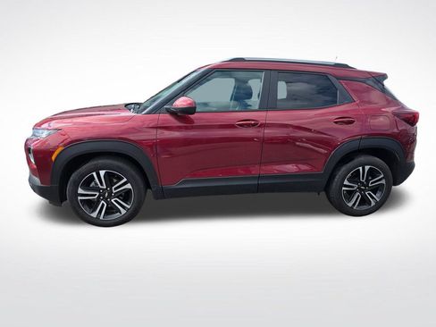 Used 2023 Chevrolet TrailBlazer LT FWD image 9