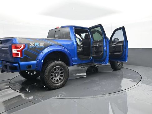 Used 2018 Ford F150 XLT w/ Equipment Group 302A Luxury AWD/4WD image 32