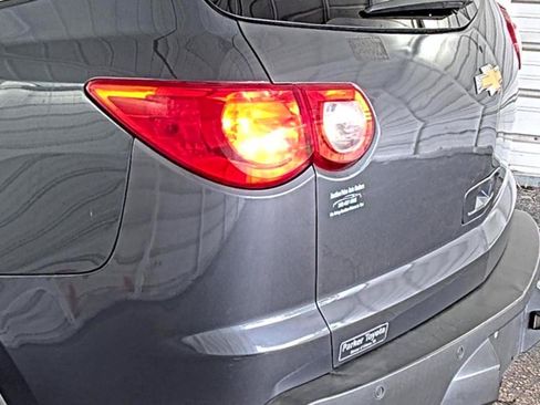 Used 2010 Chevrolet Traverse LT AWD/4WD image 9