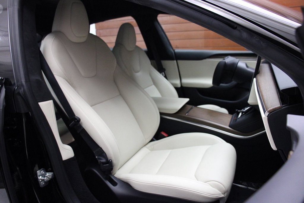 Used 2022 Tesla Model S AWD/4WD image 24