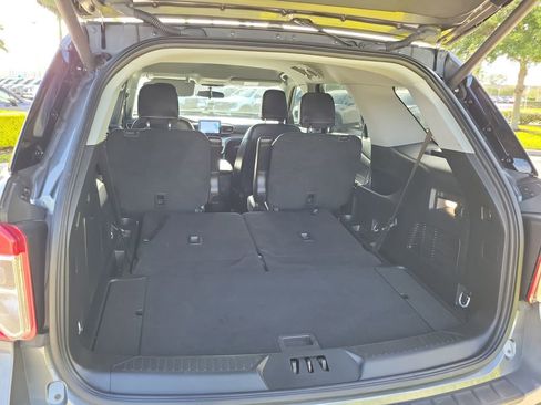 Used 2023 Ford Explorer XLT w/ Equipment Group 202A image 15