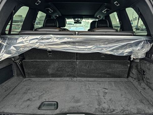 New 2026 Mercedes-Benz GLS 580 4MATIC image 36