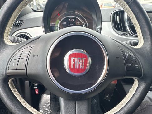 Used 2018 FIAT 500 e FWD image 15