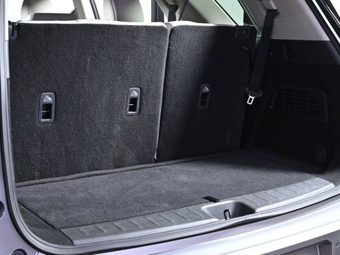 Certified 2024 Nissan Pathfinder SL image 31