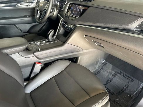 Used 2024 Cadillac XT5 Premium Luxury image 18