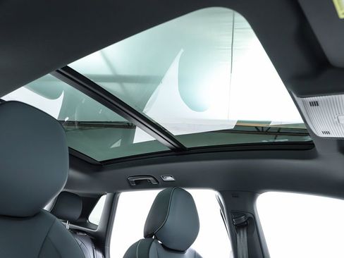 New 2026 Volkswagen Tiguan SE R-Line image 37