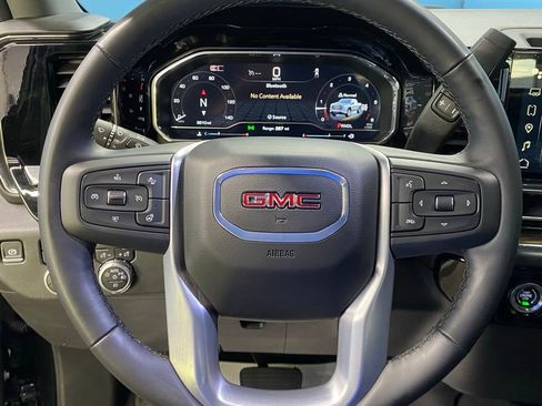 Used 2024 GMC Sierra 1500 Elevation image 20