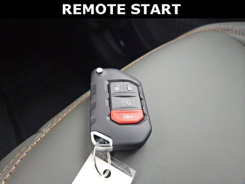 New 2026 Jeep Gladiator Mojave image 31