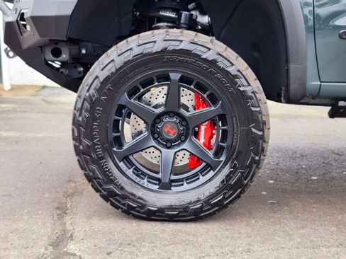 New 2026 Chevrolet Silverado 1500 ZR2 w/ Dark Appearance Package AWD/4WD image 16