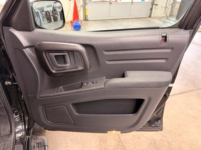 Used 2013 Honda Ridgeline Sport image 26