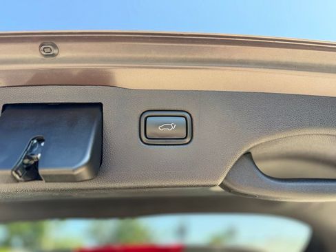 Used 2019 Kia Sorento SX FWD image 30