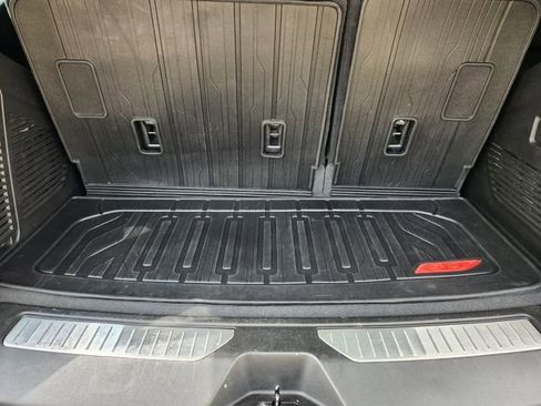 Used 2023 GMC Yukon Denali w/ LPO, Floor Liner Package AWD/4WD image 33
