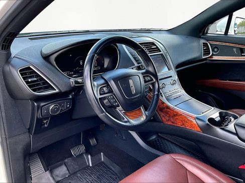 Used 2020 Lincoln Nautilus Reserve w/ Equipment Group 201A image 14