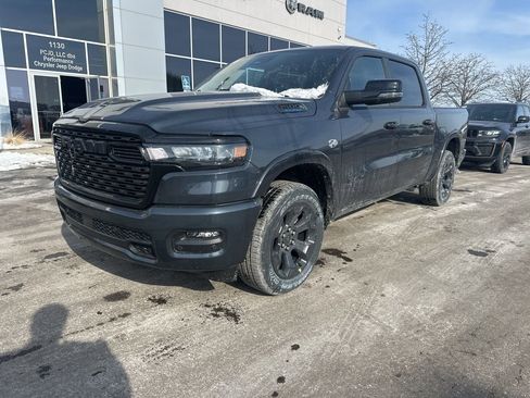 New 2026 RAM 1500 4x4 Crew Cab image 7
