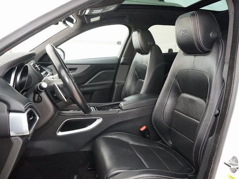 Used 2020 Jaguar F-PACE S image 27