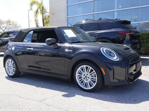 Used 2024 MINI Cooper S image 13