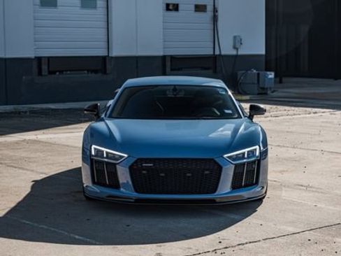 Used 2018 Audi R8 V10 w/ Premium Package image 60