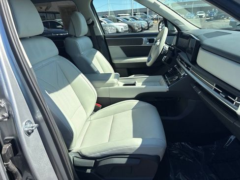 Certified 2025 Hyundai Santa Fe SEL FWD image 32