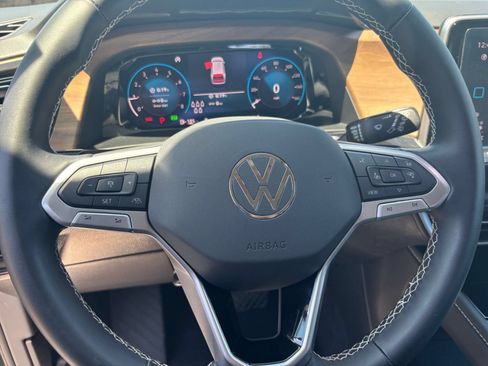 Used 2026 Volkswagen Atlas SE AWD/4WD image 31