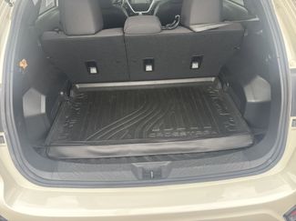Used 2024 Subaru Crosstrek 2.0i Premium AWD/4WD video 5