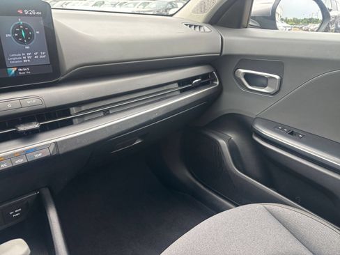 Used 2025 Kia K4 FWD image 34