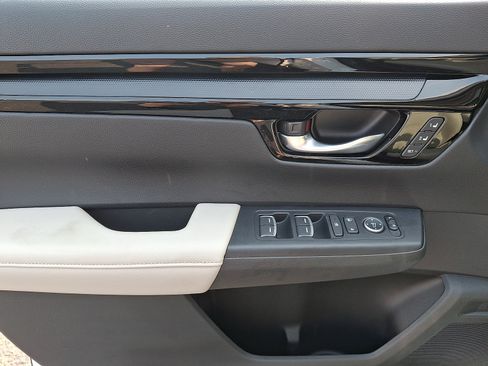 Used 2024 Honda CR-V EX-L image 11