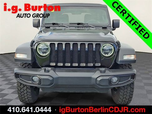 Used 2021 Jeep Wrangler Unlimited Sport image 2