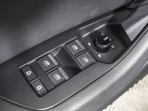 Used 2023 Audi A6 2.0T Premium image 36