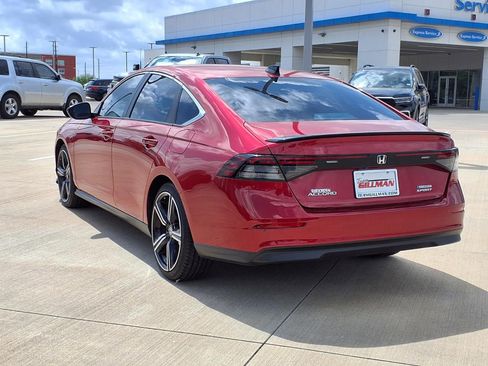 Used 2024 Honda Accord Sport image 2
