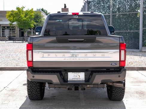 Used 2020 Ford F250 Platinum image 13