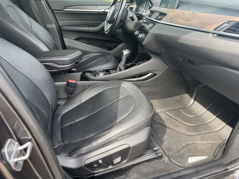 Used 2016 BMW X1 xDrive28i AWD/4WD image 19