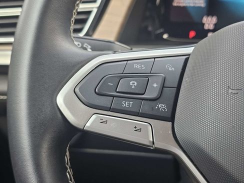 Used 2026 Volkswagen Atlas SE FWD image 26
