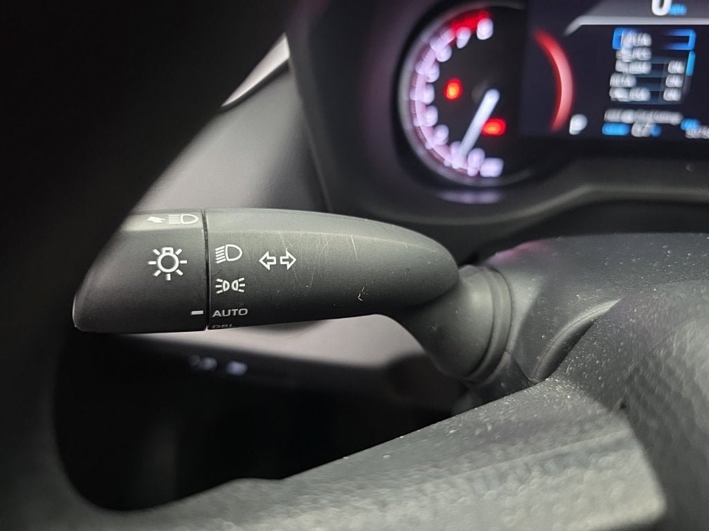 Used 2024 Toyota RAV4 XLE FWD image 26