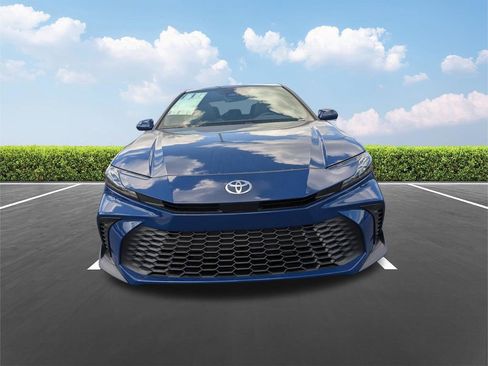 Used 2026 Toyota Camry SE w/ Multimedia Upgrade Package FWD image 10