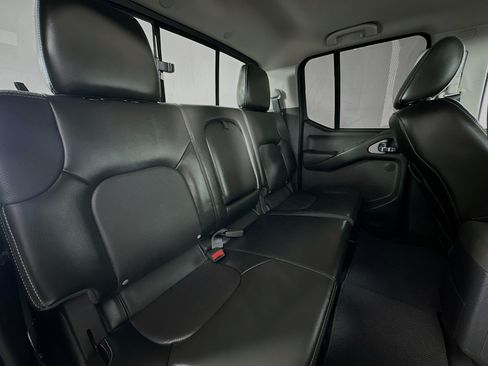 Used 2021 Nissan Frontier PRO-4X w/ Pro-4x Utility Package AWD/4WD image 27