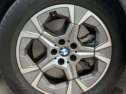 Used 2023 BMW X1 xDrive28i AWD/4WD image 10