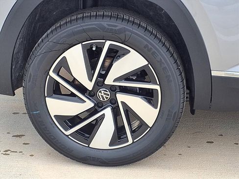 New 2026 Volkswagen Atlas SEL AWD/4WD image 5