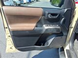 Used 2016 Toyota Tacoma Limited image 6