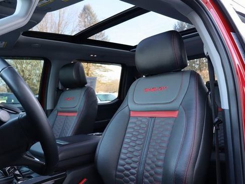 Used 2023 Ford F150 4x4 SuperCrew image 4