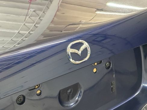 Used 2012 MAZDA MX-5 Miata Touring w/ Suspension Pkg image 15