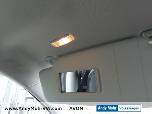 Certified 2022 Volkswagen Passat 2.0T SE FWD image 33