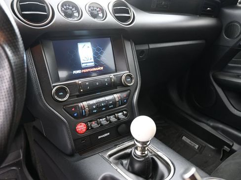 Used 2017 Ford Mustang Shelby GT350 image 18