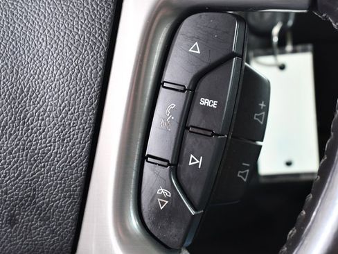 Used 2013 GMC Sierra 2500 SLT w/ SLT Convenience Package image 32